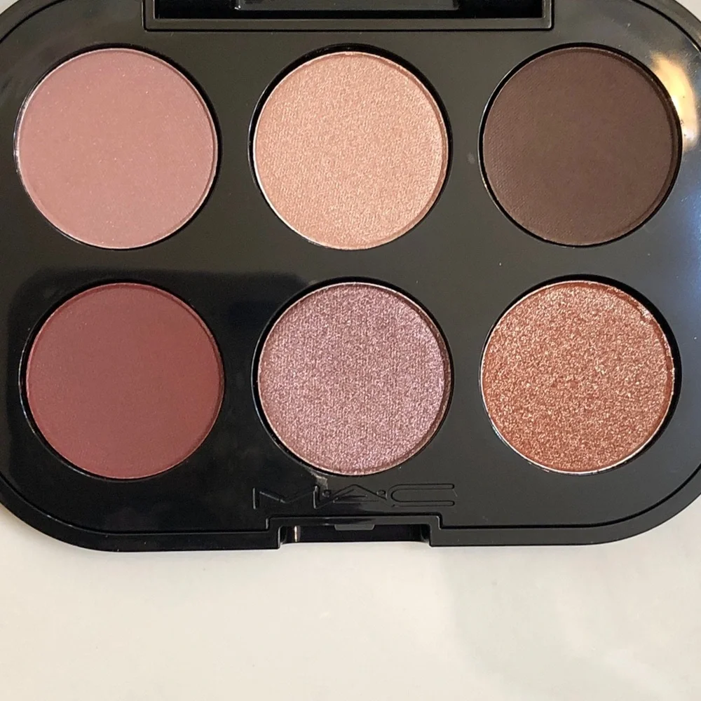 MAC Cosmetics mac connect